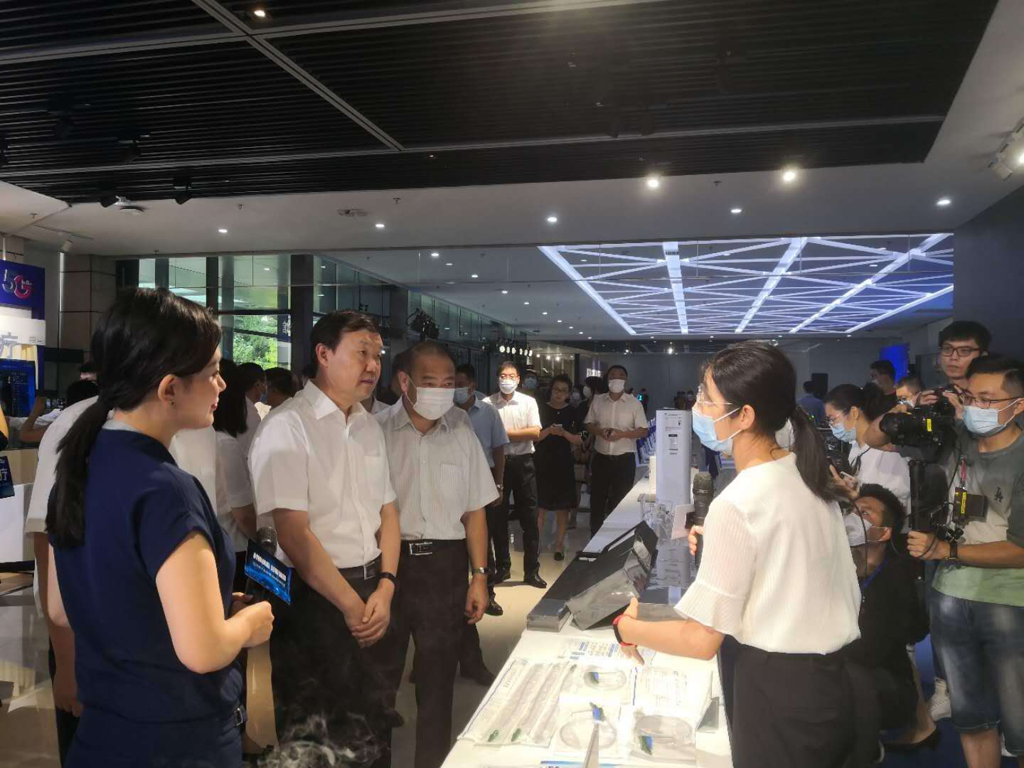 2020科技创业周照片.jpg